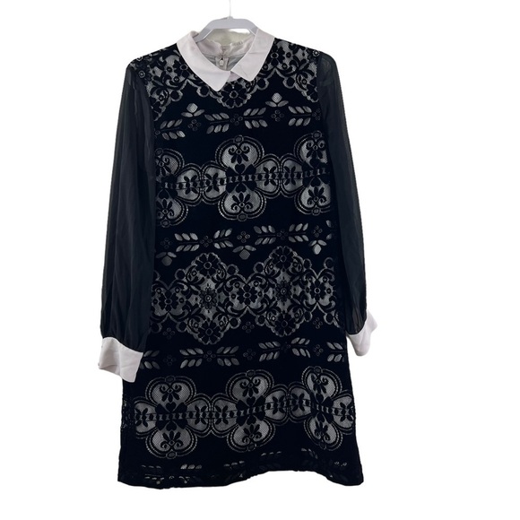 𝅺cece Black and White Velour and Lace Dress - Picture 3 of 12